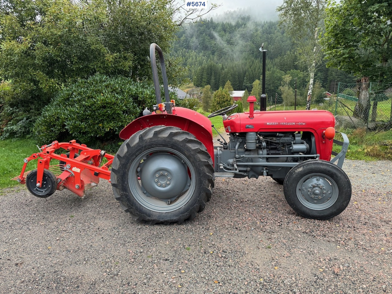 1961 Massey Ferguson 35 m/ litt utstyr - Farm tractor: picture 5 1961 Massey Ferguson 35 m/ litt utstyr - Farm tractor: picture 5
