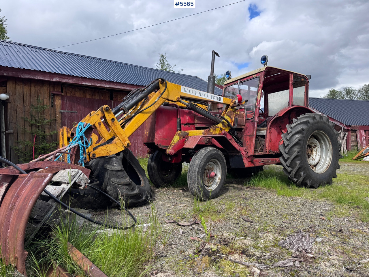 1969 Volvo BM 600 w/ Hymas front loader - Farm tractor: picture 1 1969 Volvo BM 600 w/ Hymas front loader - Farm tractor: picture 1