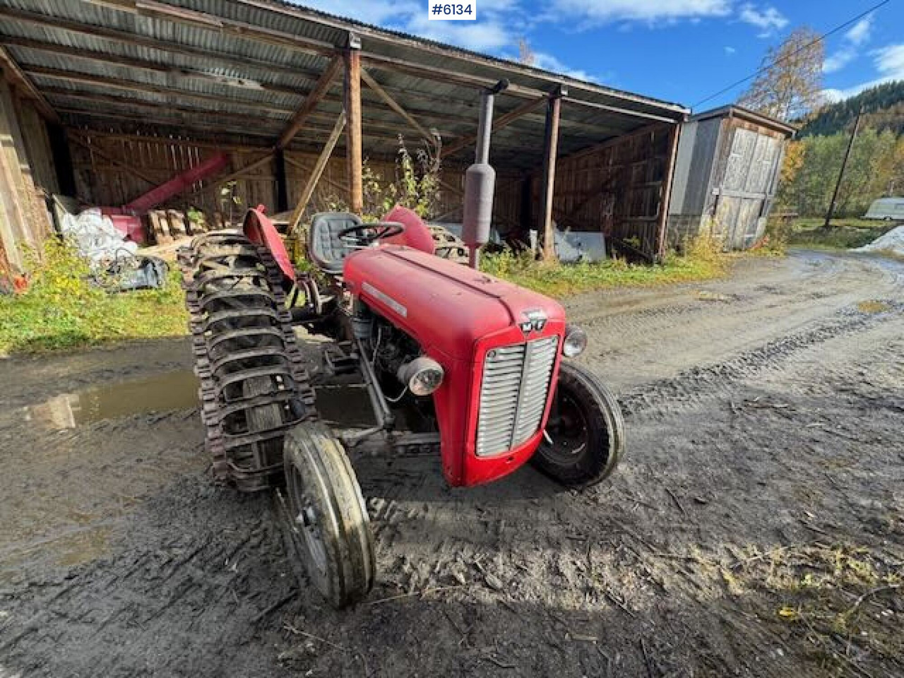 Farm tractor 1973 Massey Ferguson 35 with tracks. WATCH VIDEO!: picture 9