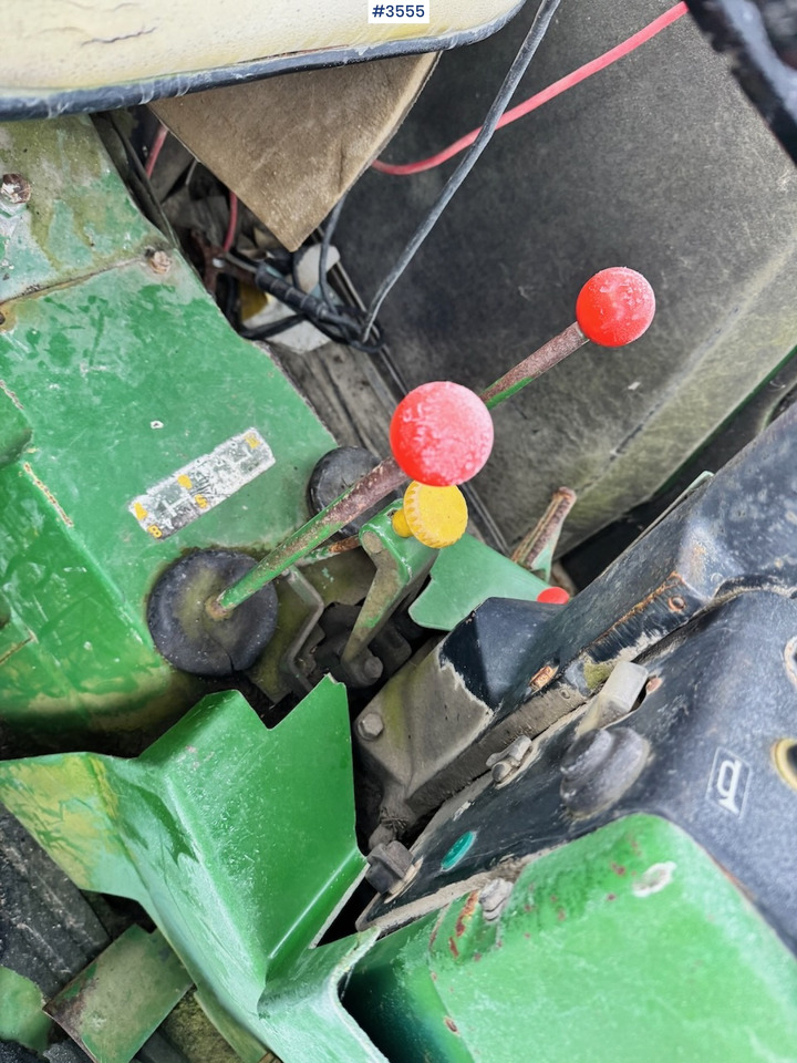 Farm tractor 1977 John Deere 1130 4x4. Repair Project.: picture 15
