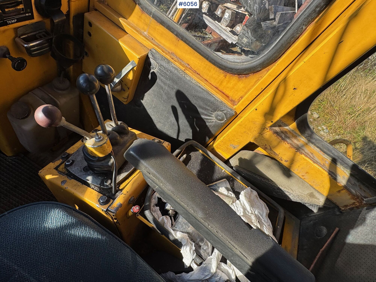 Wheel loader 1983 Volvo BM 4500 repair object: picture 18