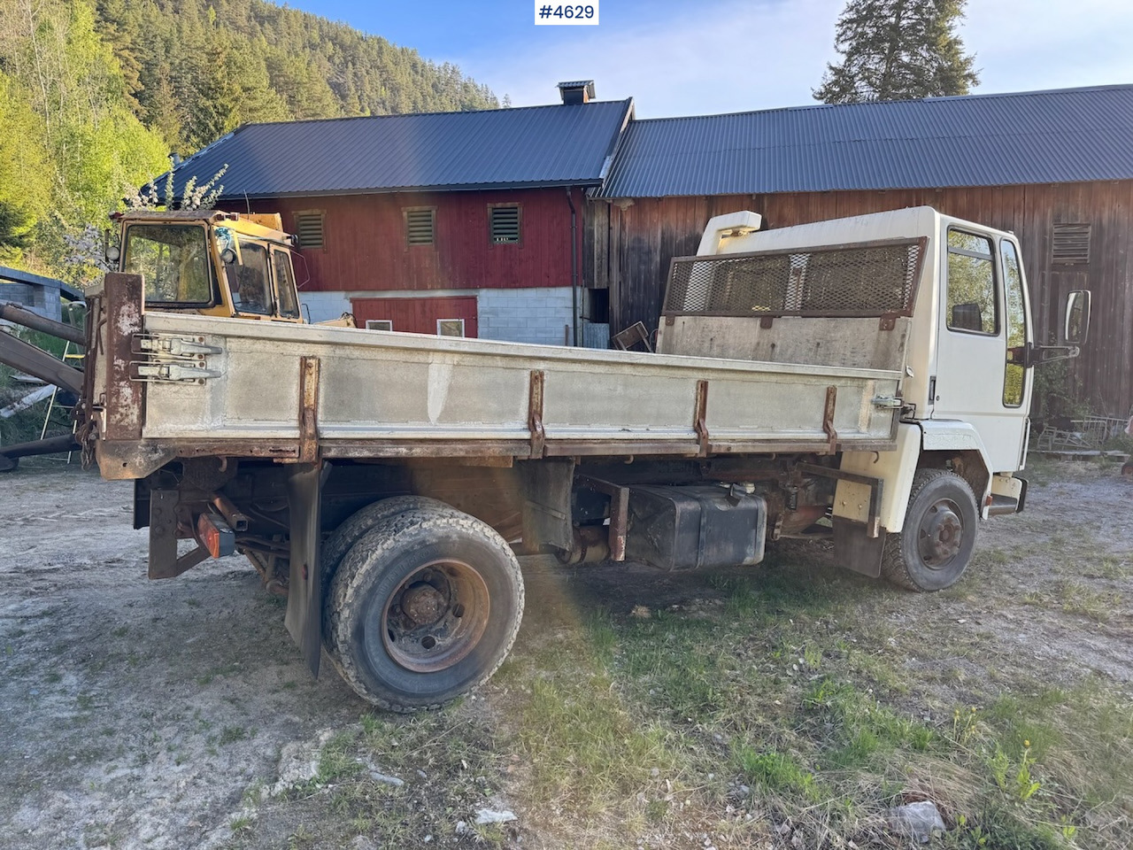 1986 Ford Cargo 0813 - Dropside/ Flatbed truck: picture 2 1986 Ford Cargo 0813 - Dropside/ Flatbed truck: picture 2