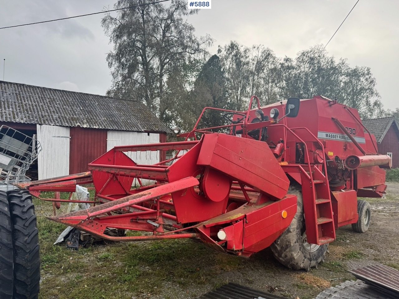 1986 Massey Ferguson 330 combine harvester - Combine harvester: picture 4 1986 Massey Ferguson 330 combine harvester - Combine harvester: picture 4