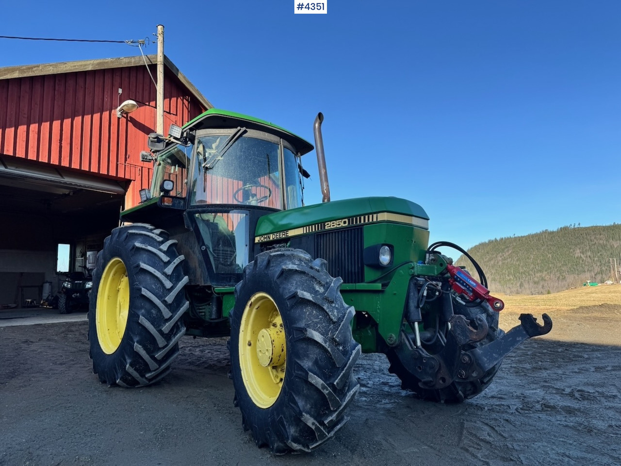 1991 John Deere 2850 4x4 Synchron w/ front hydraulics. - Farm tractor: picture 2 1991 John Deere 2850 4x4 Synchron w/ front hydraulics. - Farm tractor: picture 2