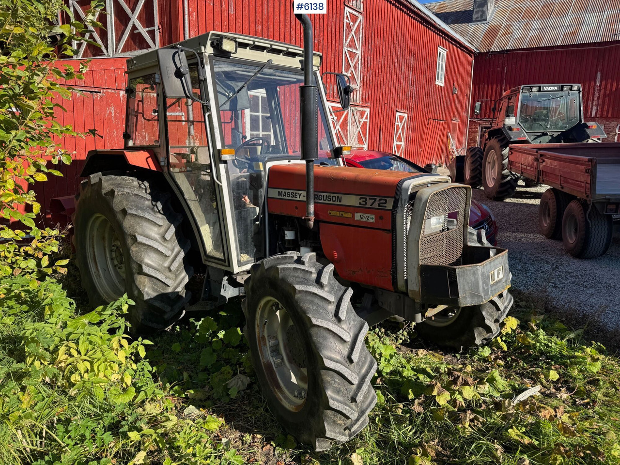 1992 Massey Ferguson 372 - Farm tractor: picture 4 1992 Massey Ferguson 372 - Farm tractor: picture 4