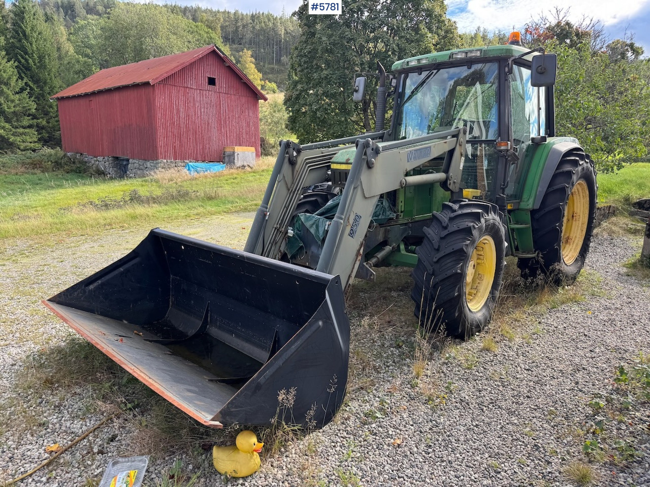 1993 John Deere 6300 w/ front loader and plow plate. - Farm tractor: picture 2 1993 John Deere 6300 w/ front loader and plow plate. - Farm tractor: picture 2