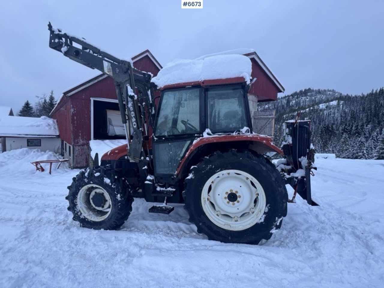 1996 New Holland L75 with front loader and 3rd function - Farm tractor: picture 4 1996 New Holland L75 with front loader and 3rd function - Farm tractor: picture 4