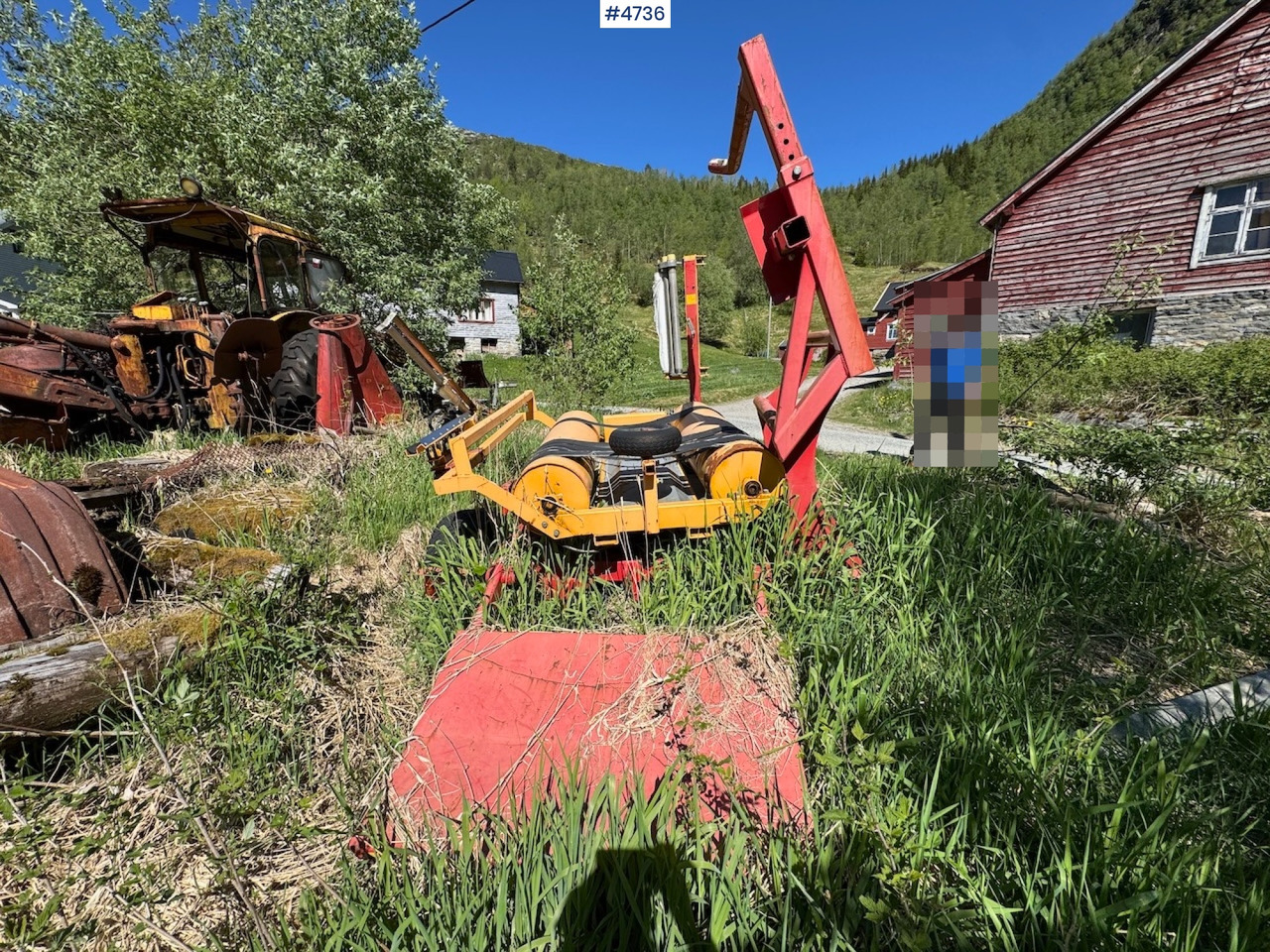 1997 Tellefsdal AW 4000 round bale wrapper - Hay and forage equipment: picture 5 1997 Tellefsdal AW 4000 round bale wrapper - Hay and forage equipment: picture 5