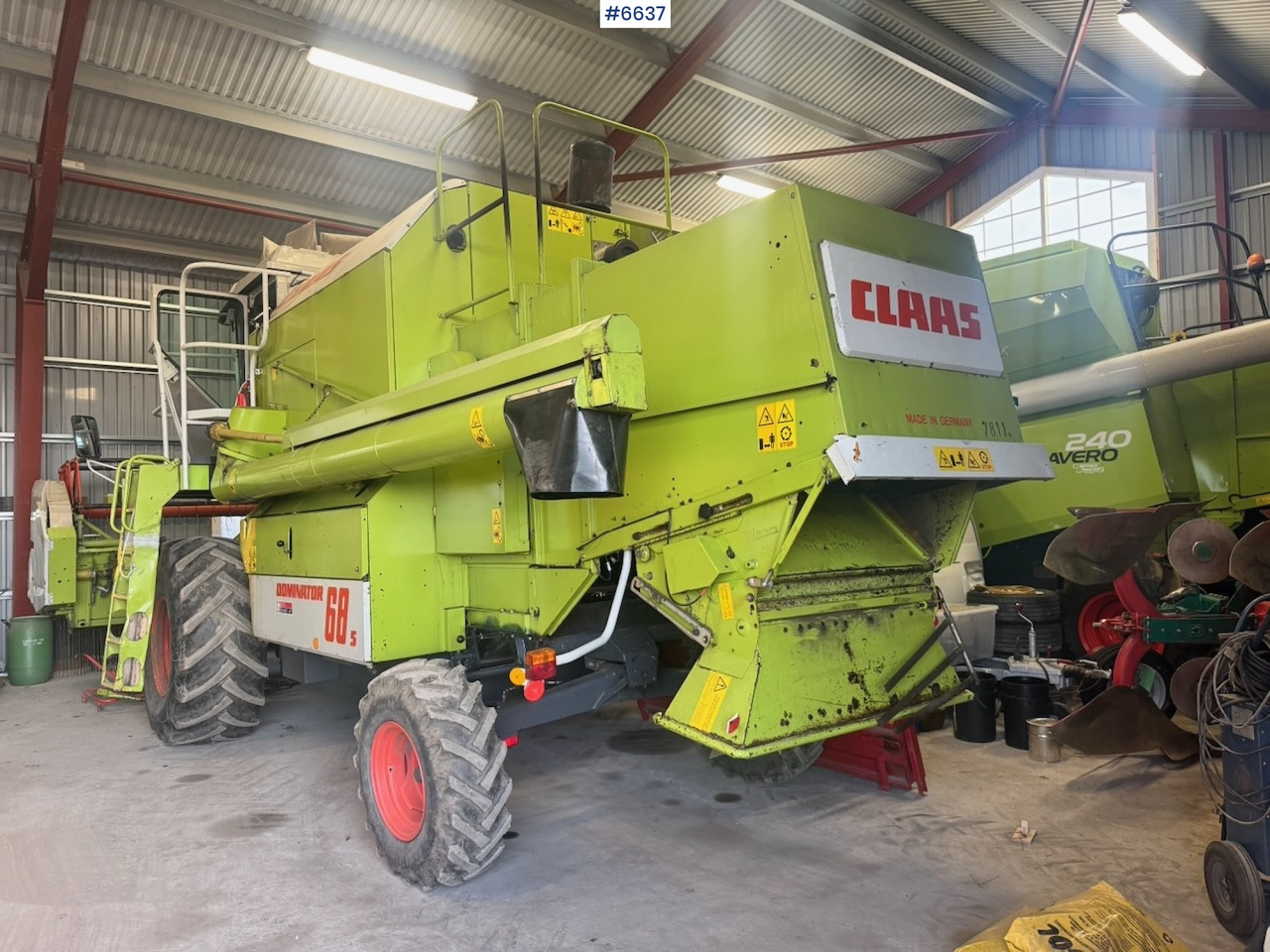 Combine harvester 1999 Claas Dominator 68 S combine harvester with twin wheels. Well-maintained / Recently upgraded!: picture 6