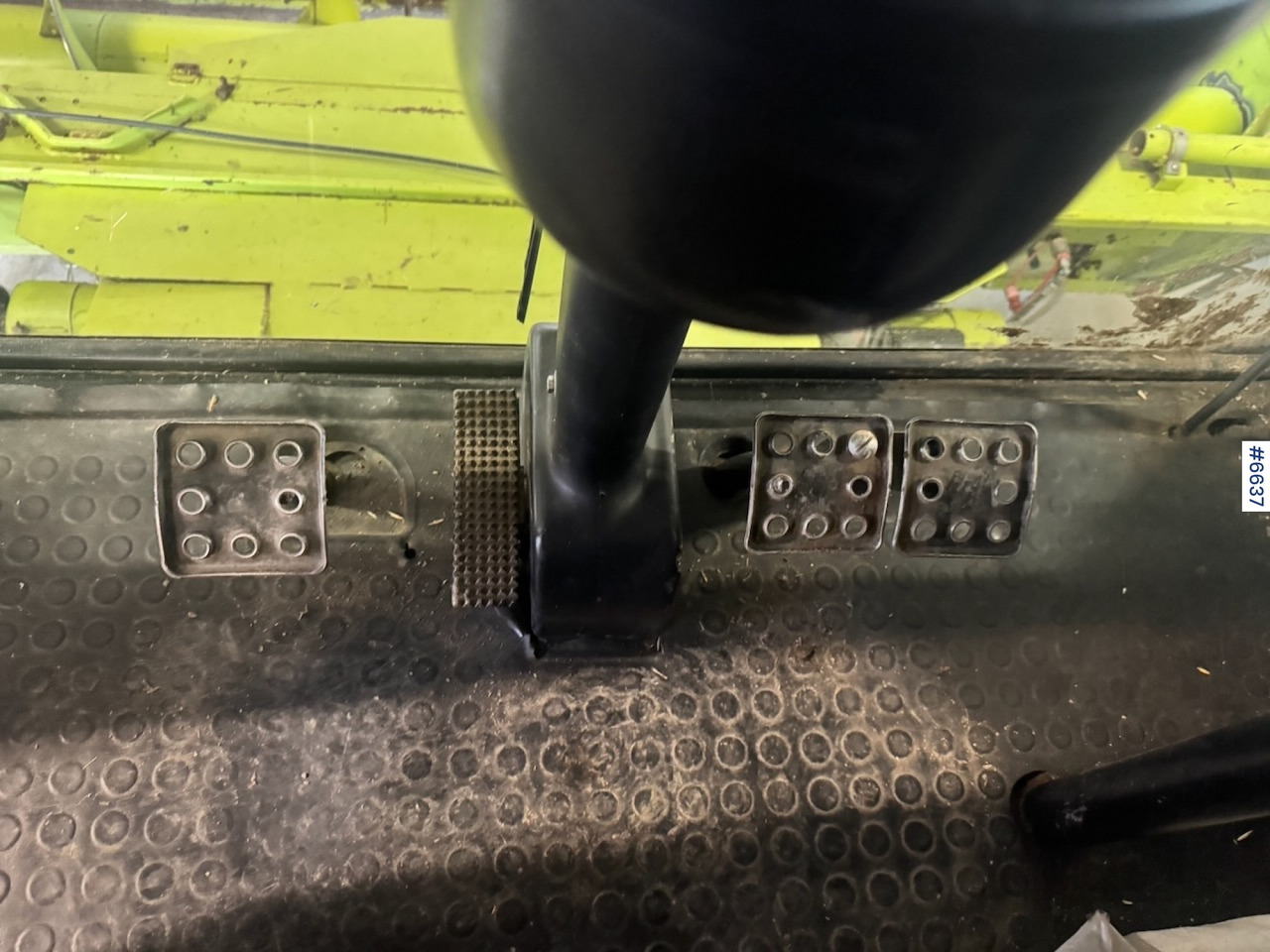 Combine harvester 1999 Claas Dominator 68 S combine harvester with twin wheels. Well-maintained / Recently upgraded!: picture 23