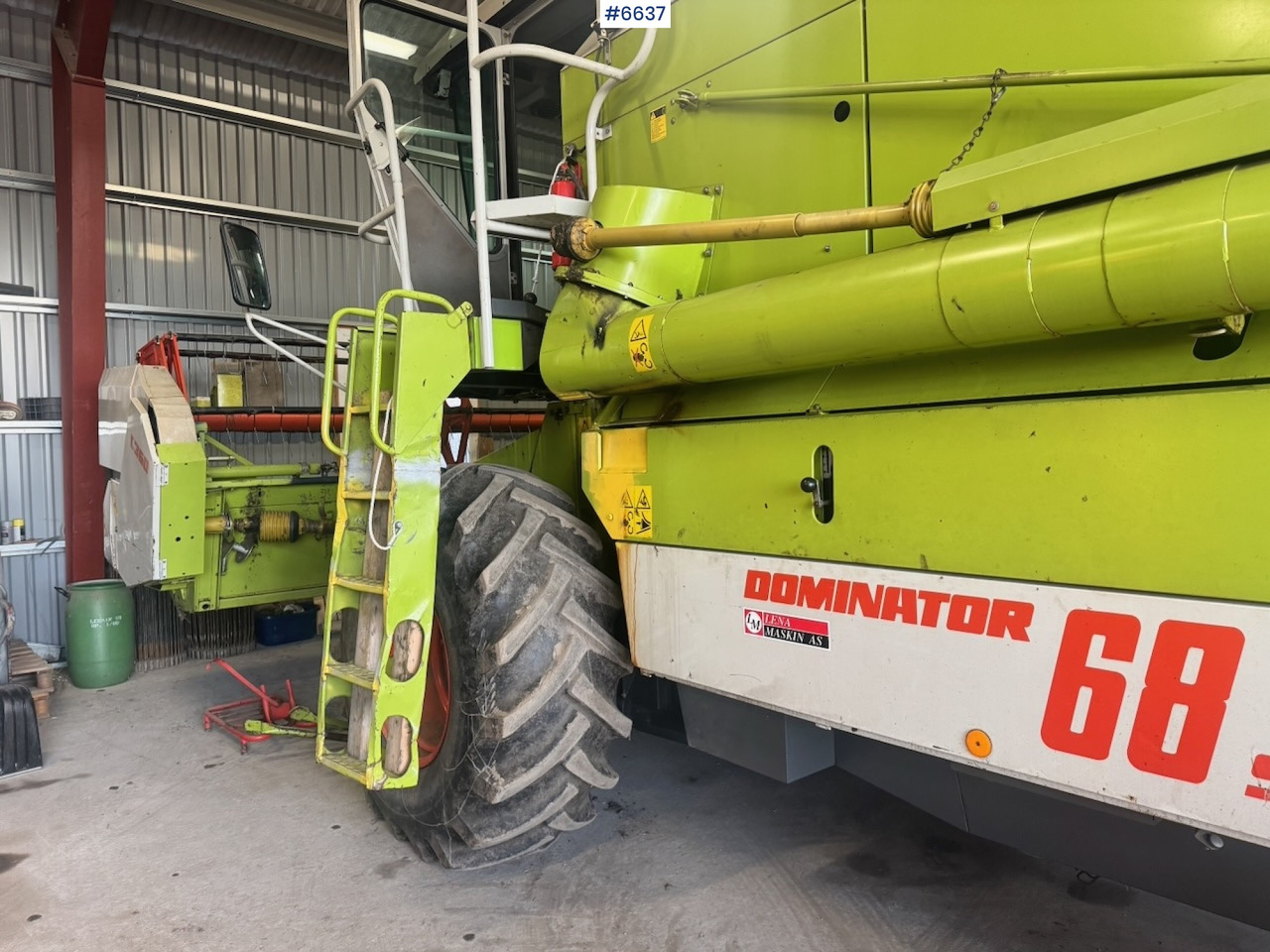 Combine harvester 1999 Claas Dominator 68 S combine harvester with twin wheels. Well-maintained / Recently upgraded!: picture 8