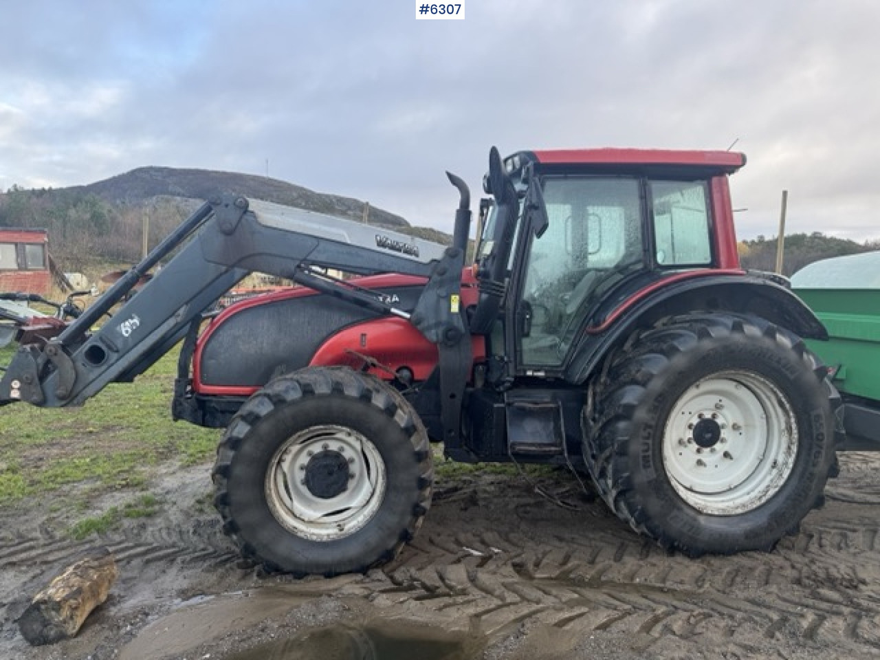 2008 Valtra T190 with front loader and 3rd function. SEE VIDEO! - Farm tractor: picture 4 2008 Valtra T190 with front loader and 3rd function. SEE VIDEO! - Farm tractor: picture 4