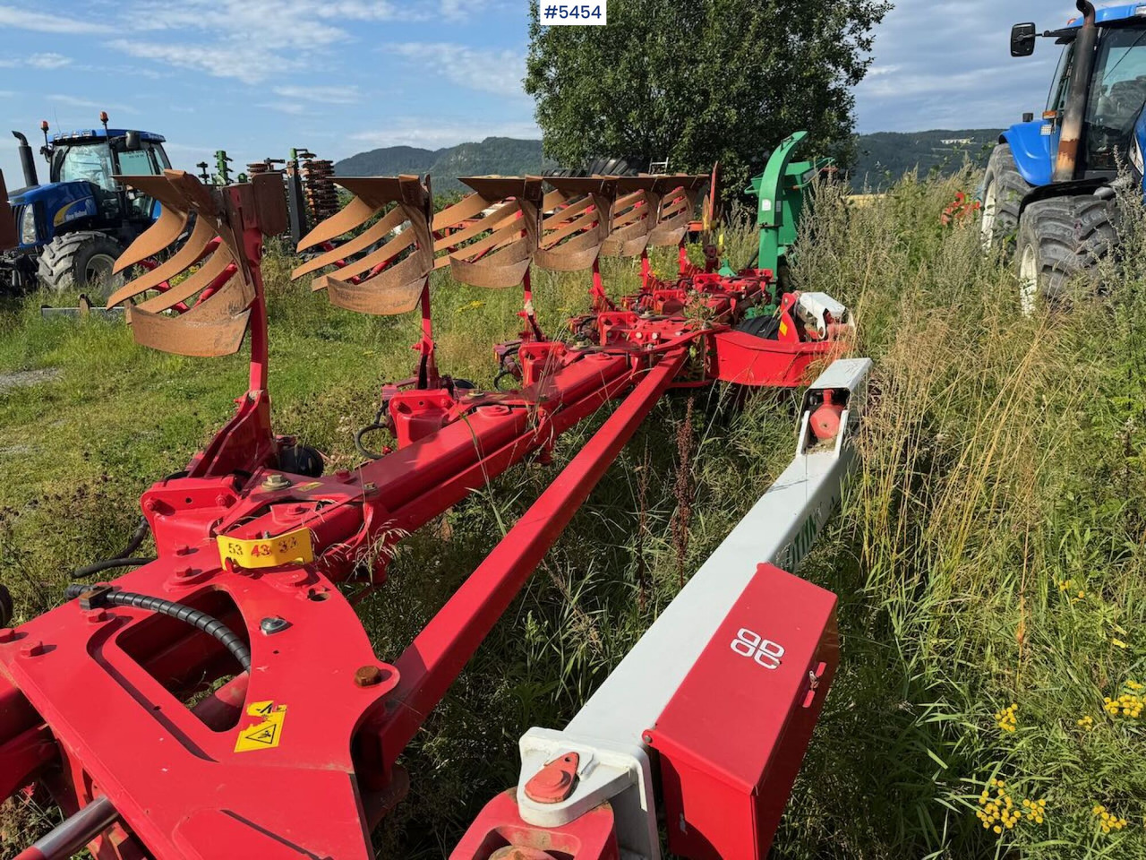 Soil tillage equipment 2012 Pottinger Servo 6.50 Plus Nova 7 furrow semi-reversible plough: picture 12