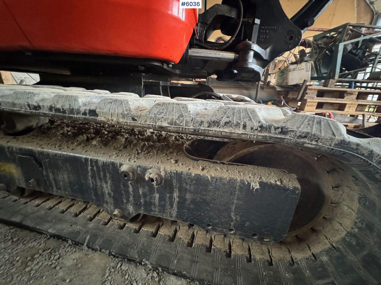 Excavator 2013 Kubota kx71-3 w/ Rotor tilt, gravel bucket and sanding bucket!: picture 16