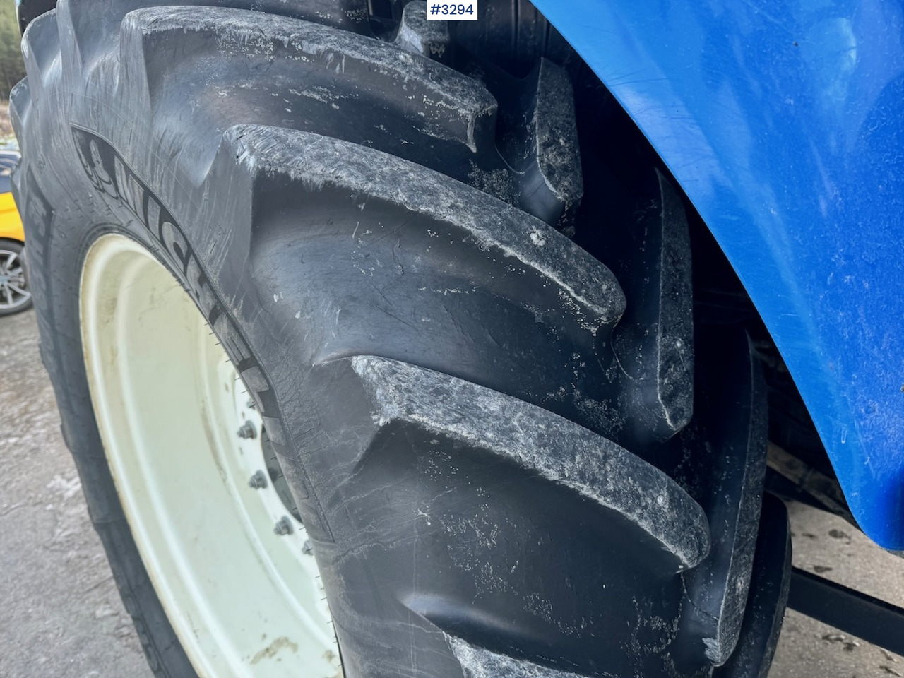 Farm tractor 2013 New Holland T5.95 with Trima +2.1P Front Loader. New Engine!: picture 31