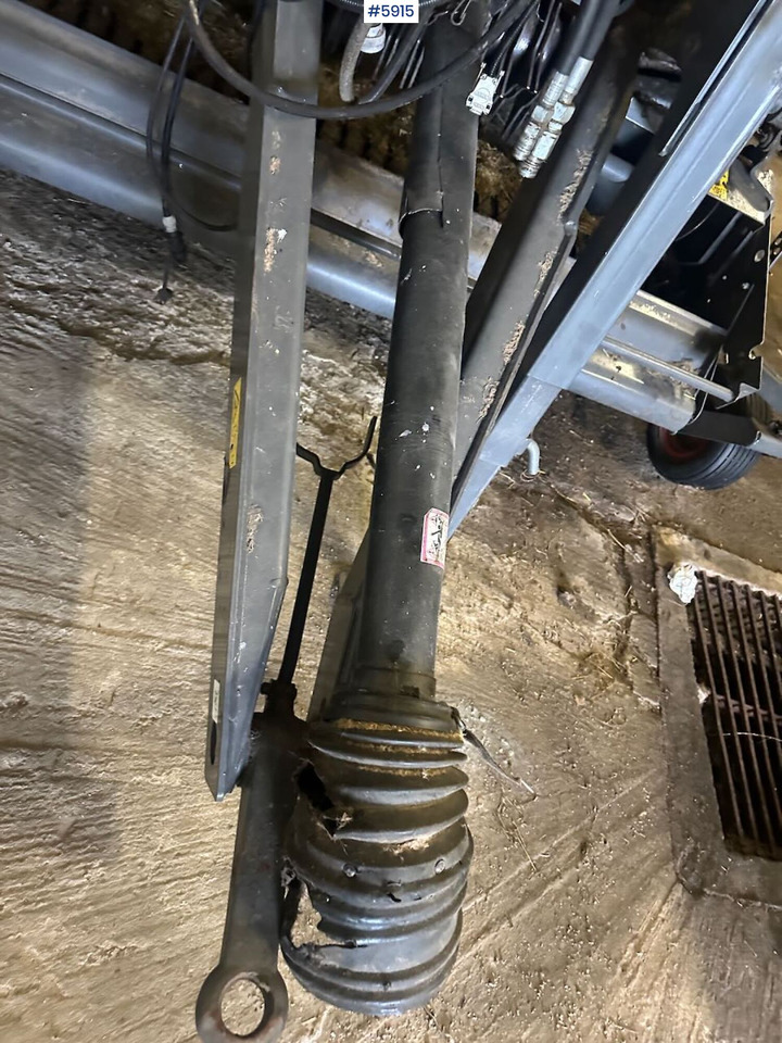 Hay and forage equipment 2014 Claas Rollant 375 uniwrap: picture 7 Hay and forage equipment 2014 Claas Rollant 375 uniwrap: picture 7