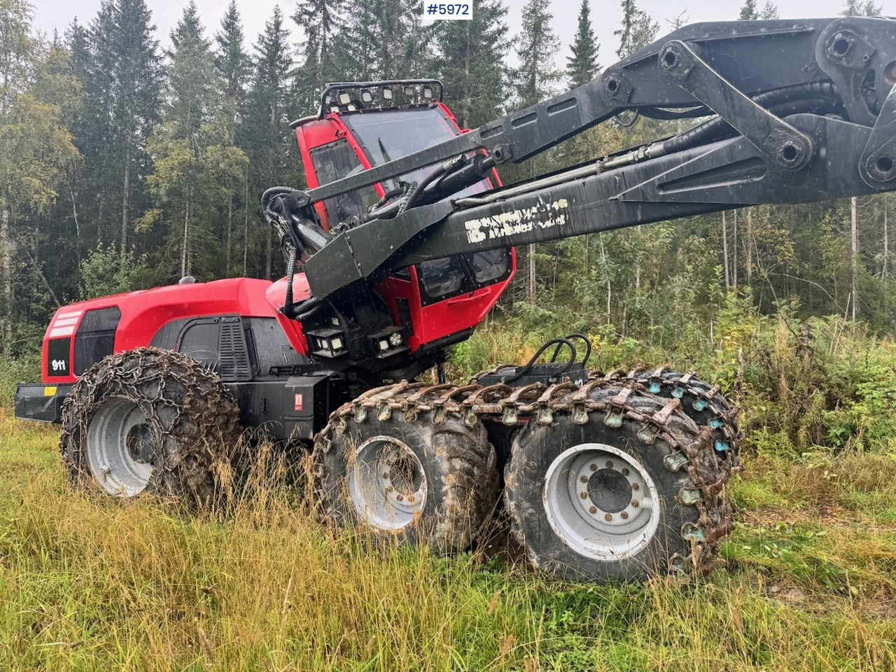 2015 Komatsu 911-6 Harvester with newer head. - Forestry harvester: picture 1 2015 Komatsu 911-6 Harvester with newer head. - Forestry harvester: picture 1