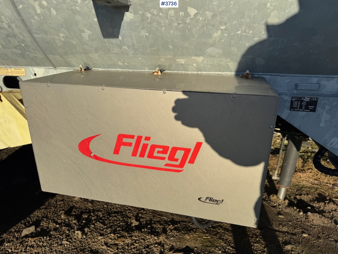 2017 Fliegl VFW 10600 Tandem w/lots of equipment - Slurry tanker: picture 4 2017 Fliegl VFW 10600 Tandem w/lots of equipment - Slurry tanker: picture 4