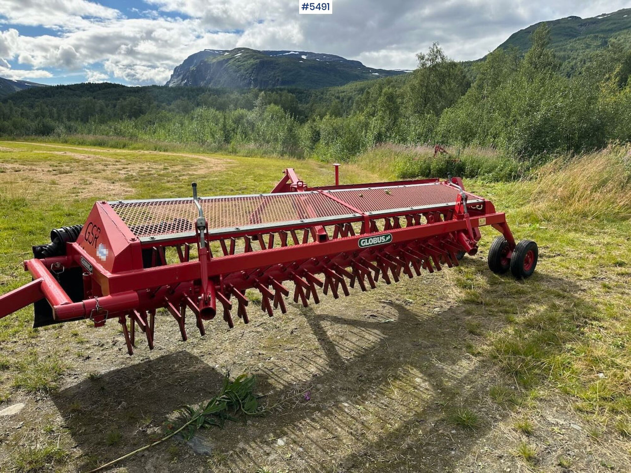 2017 Globus GSR 87400 stone rake. LIGHTLY used! - Soil tillage equipment: picture 1 2017 Globus GSR 87400 stone rake. LIGHTLY used! - Soil tillage equipment: picture 1