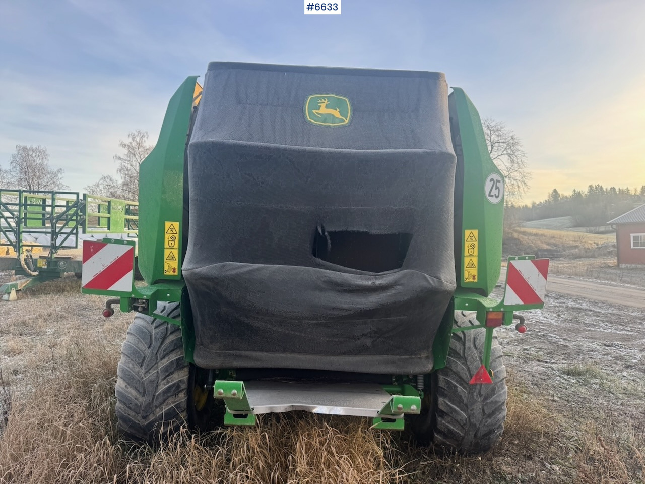2018 John Deere V451R Round baler - Hay and forage equipment: picture 5 2018 John Deere V451R Round baler - Hay and forage equipment: picture 5
