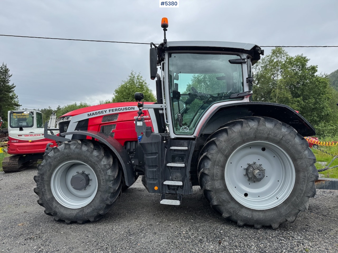 Farm tractor 2021 Massey Ferguson 8S.265 w/ front hydraulics and front PTO.: picture 11