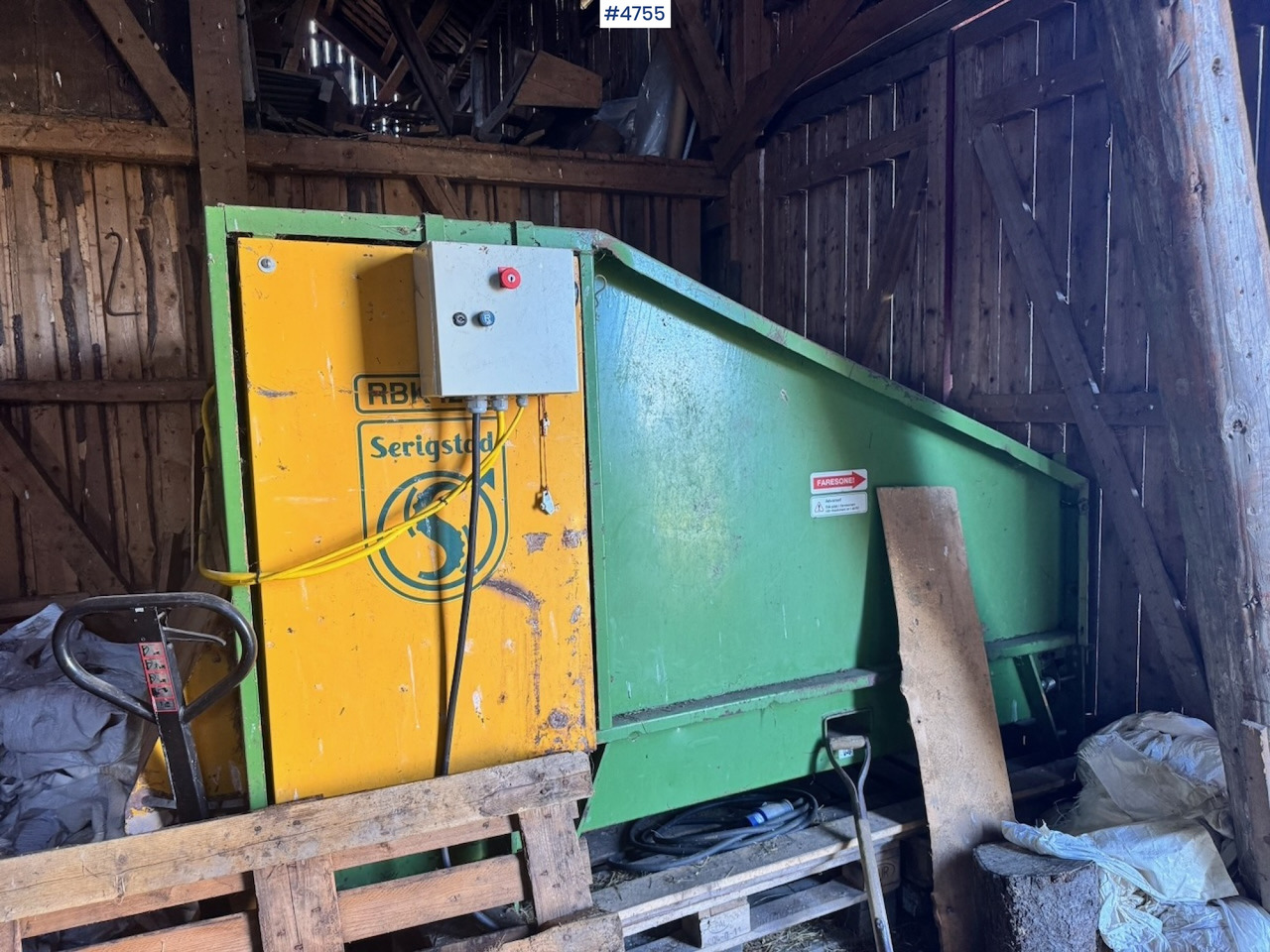 Approx. 2000 Serigstad Round Bale Cutters - Hay and forage equipment: picture 2 Approx. 2000 Serigstad Round Bale Cutters - Hay and forage equipment: picture 2