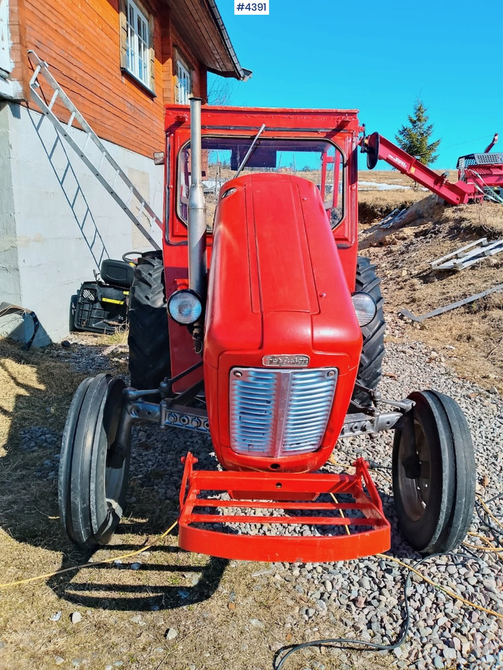 Massey Ferguson 35 - Farm tractor: picture 3 Massey Ferguson 35 - Farm tractor: picture 3