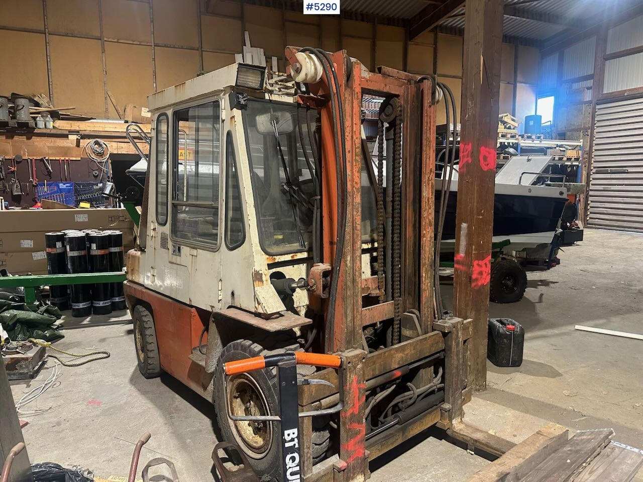 Nissan Forklift truck - Forklift: picture 1 Nissan Forklift truck - Forklift: picture 1
