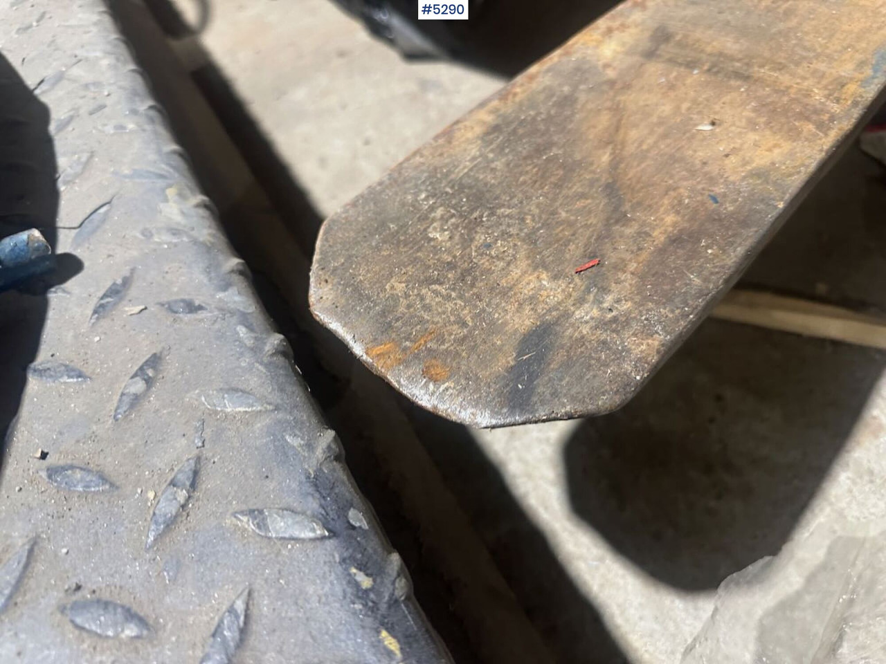 Nissan Forklift truck on lease Nissan Forklift truck: picture 19