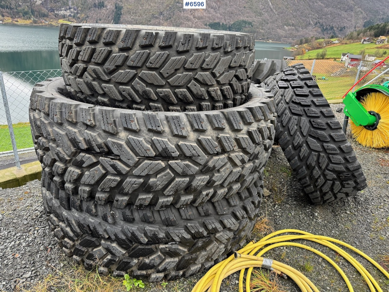 Nokian TRI 540/65 R30 og 650/65 R42. - Tire for Agricultural machinery: picture 2 Nokian TRI 540/65 R30 og 650/65 R42. - Tire for Agricultural machinery: picture 2