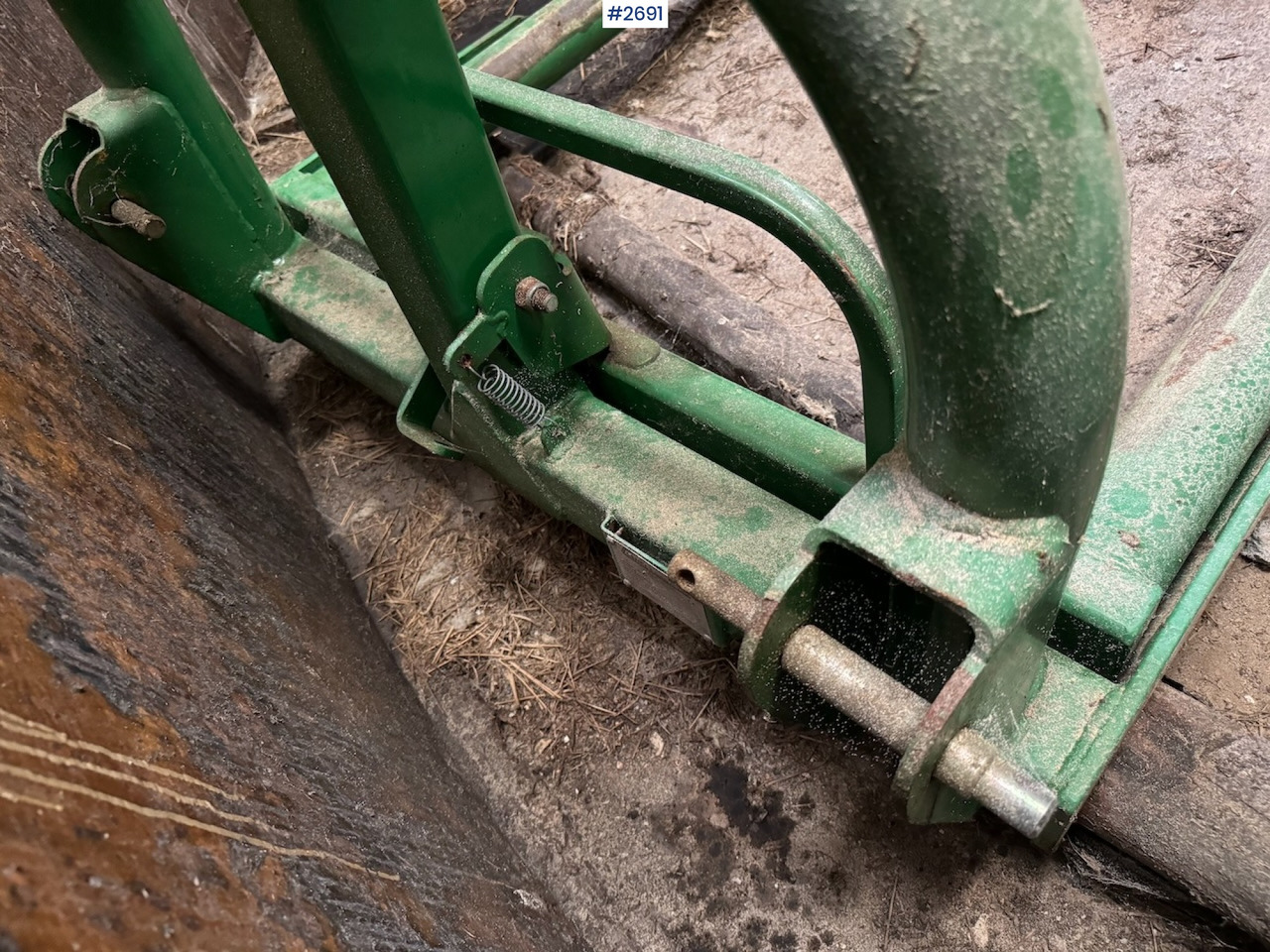 Round bale lifter - Hay and forage equipment: picture 4 Round bale lifter - Hay and forage equipment: picture 4