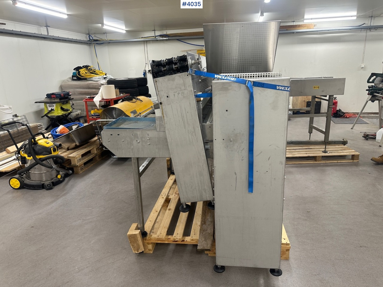 Livestock equipment Sanovo Staalkat Inter compacta egg sorting machine: picture 11