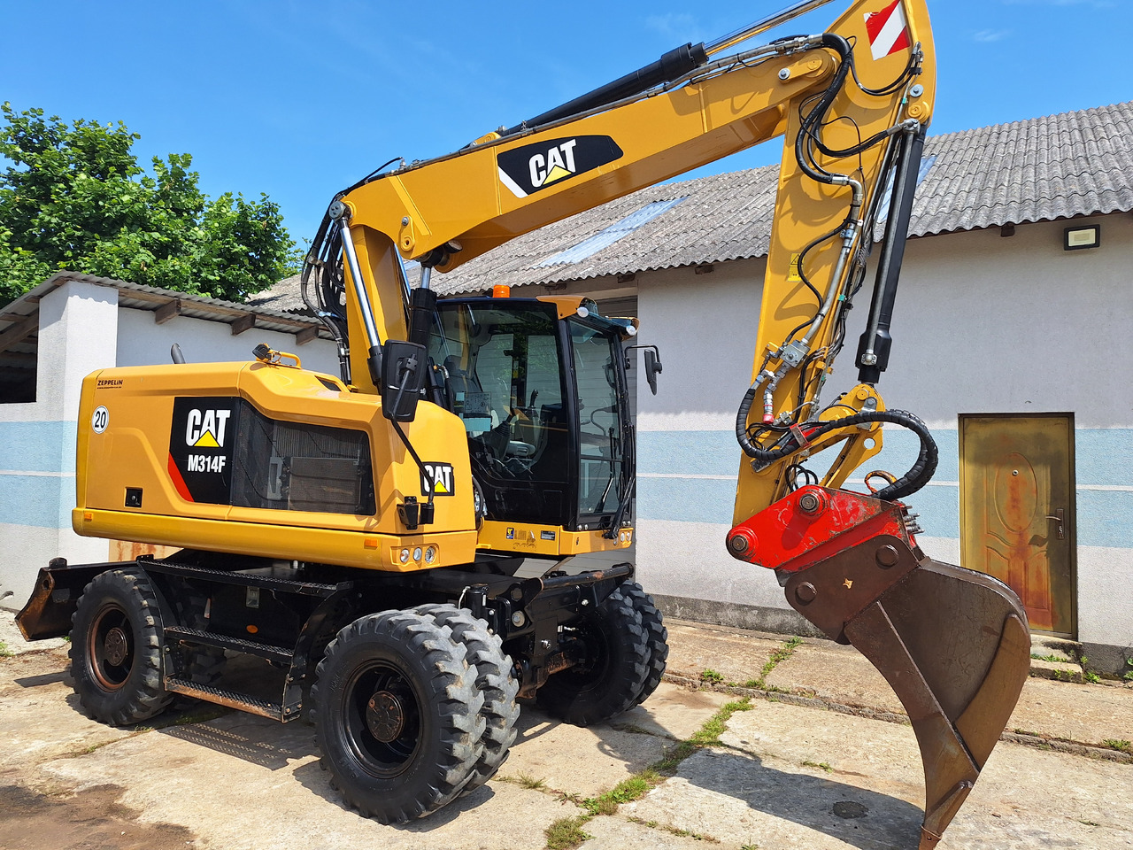 Construction machinery CAT 314F: picture 14