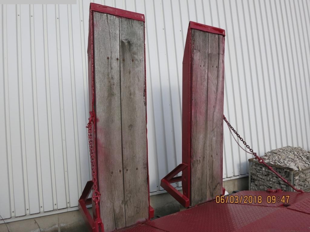 GOLDHOFER U2 16/80 - Low loader trailer: picture 4 GOLDHOFER U2 16/80 - Low loader trailer: picture 4