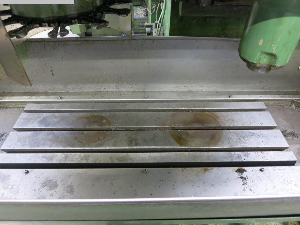 HURCO - CNC machining center: picture 3 HURCO - CNC machining center: picture 3