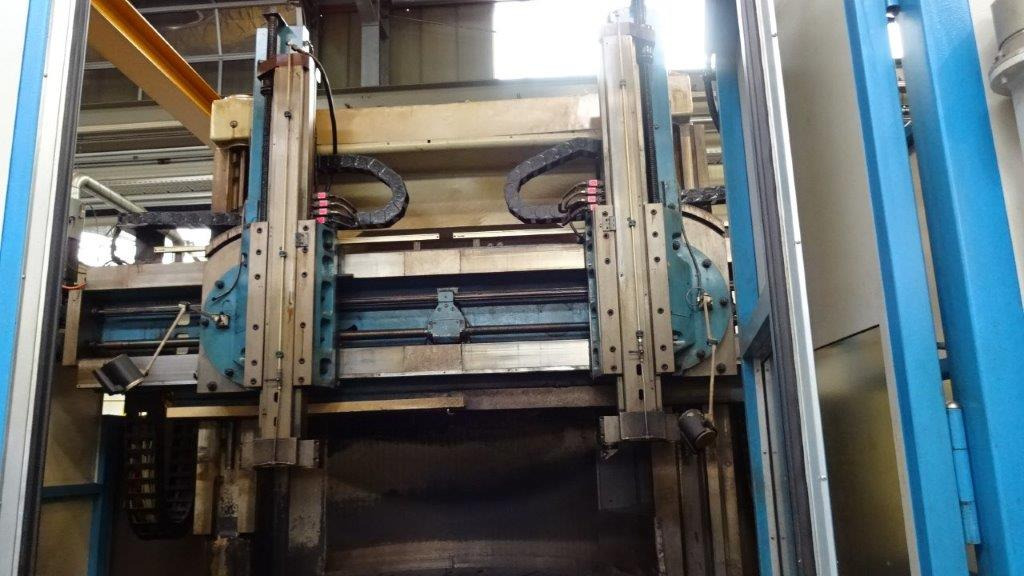 STANKO 1525 / 2008 - Metal lathe: picture 4 STANKO 1525 / 2008 - Metal lathe: picture 4