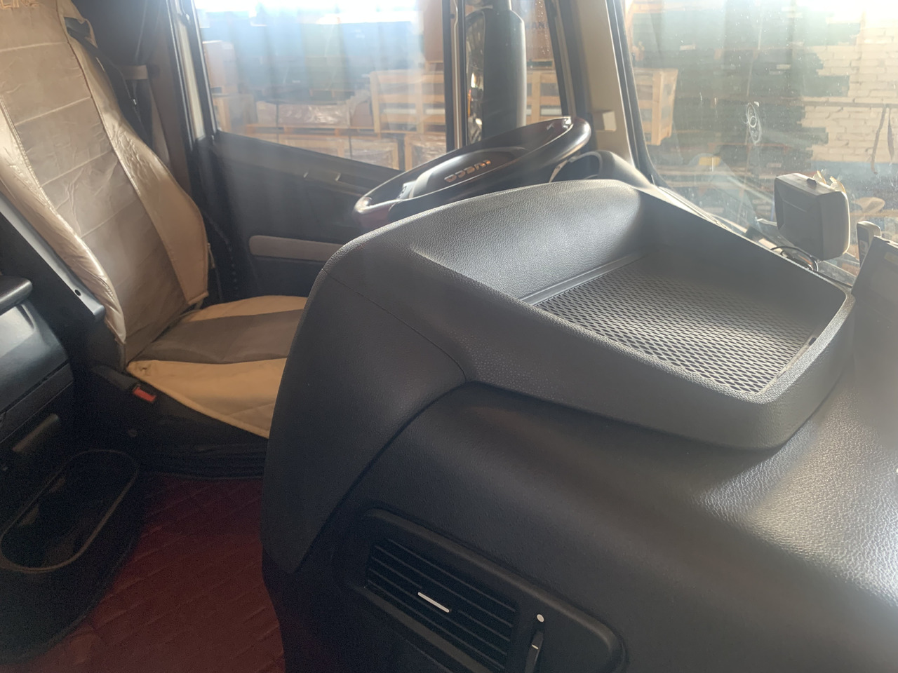 Iveco Stralis 510 AS440STX/P 6X2 2018 Salon Polska on lease Iveco Stralis 510 AS440STX/P 6X2 2018 Salon Polska: picture 16