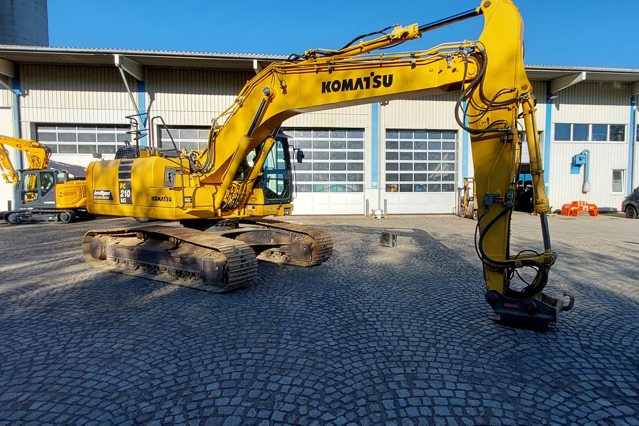 Komatsu PC210LCi-10 - Crawler excavator: picture 5 Komatsu PC210LCi-10 - Crawler excavator: picture 5