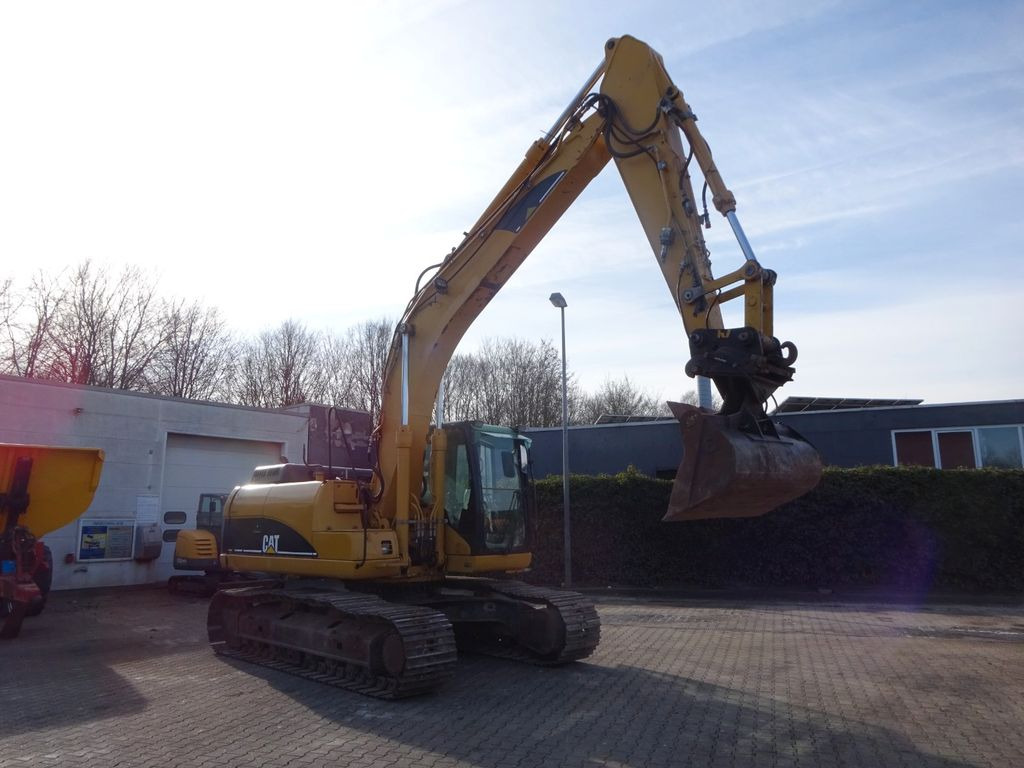 CAT 318CL - Crawler excavator: picture 4 CAT 318CL - Crawler excavator: picture 4