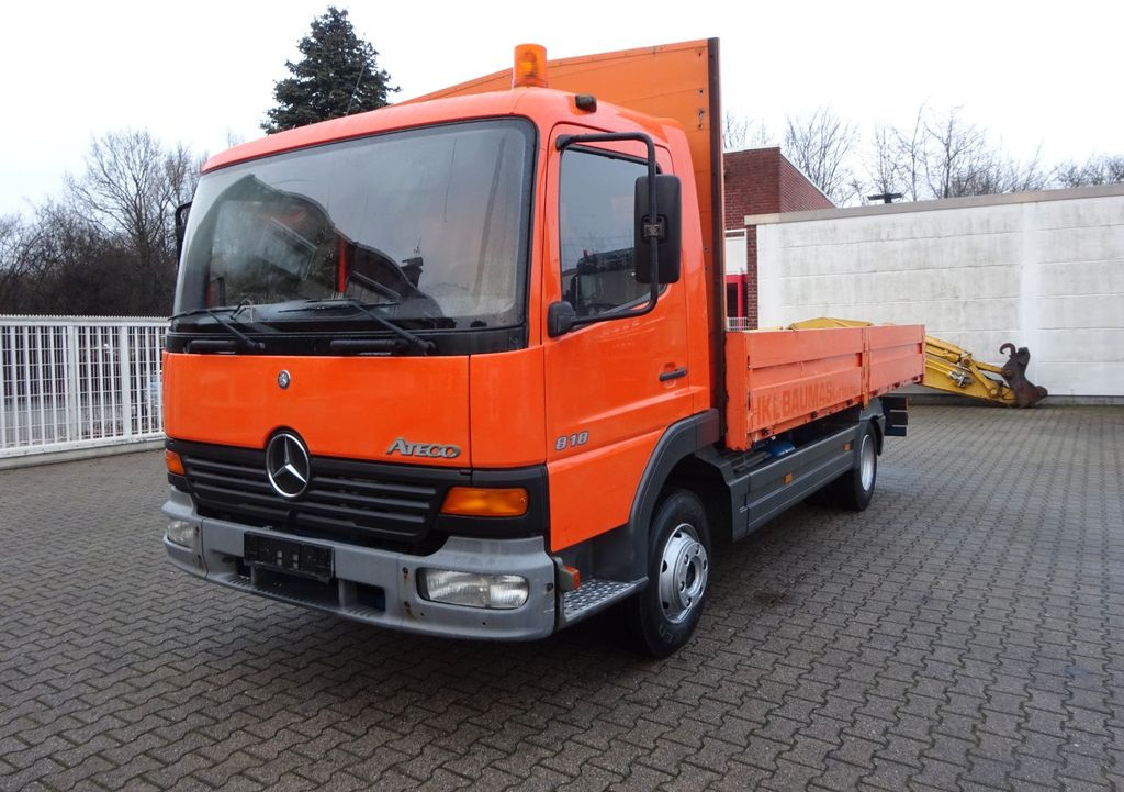 Mercedes-Benz 818 Atego Pritsche 4x2 Mercedes-Benz 818 Atego Pritsche 4x2 - Flatbed van: picture 2 Mercedes-Benz 818 Atego Pritsche 4x2 Mercedes-Benz 818 Atego Pritsche 4x2 - Flatbed van: picture 2
