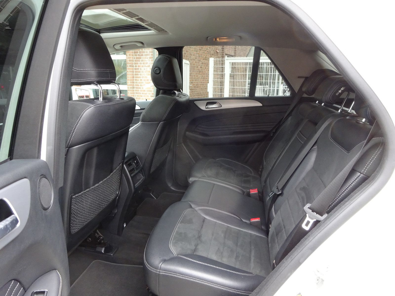 SUV Mercedes-Benz ML 350 CDI BlueTec Mercedes-Benz ML 350 CDI BlueTec.  AMG Paket: picture 10