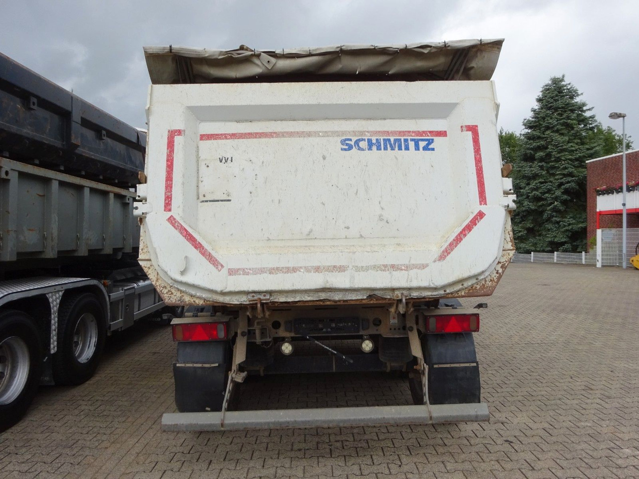 Schmitz Cargobull SKI 24 SL 7.2 Kipp Auflieger Mulde mit 3 Achsen - Tipper semi-trailer: picture 5 Schmitz Cargobull SKI 24 SL 7.2 Kipp Auflieger Mulde mit 3 Achsen - Tipper semi-trailer: picture 5