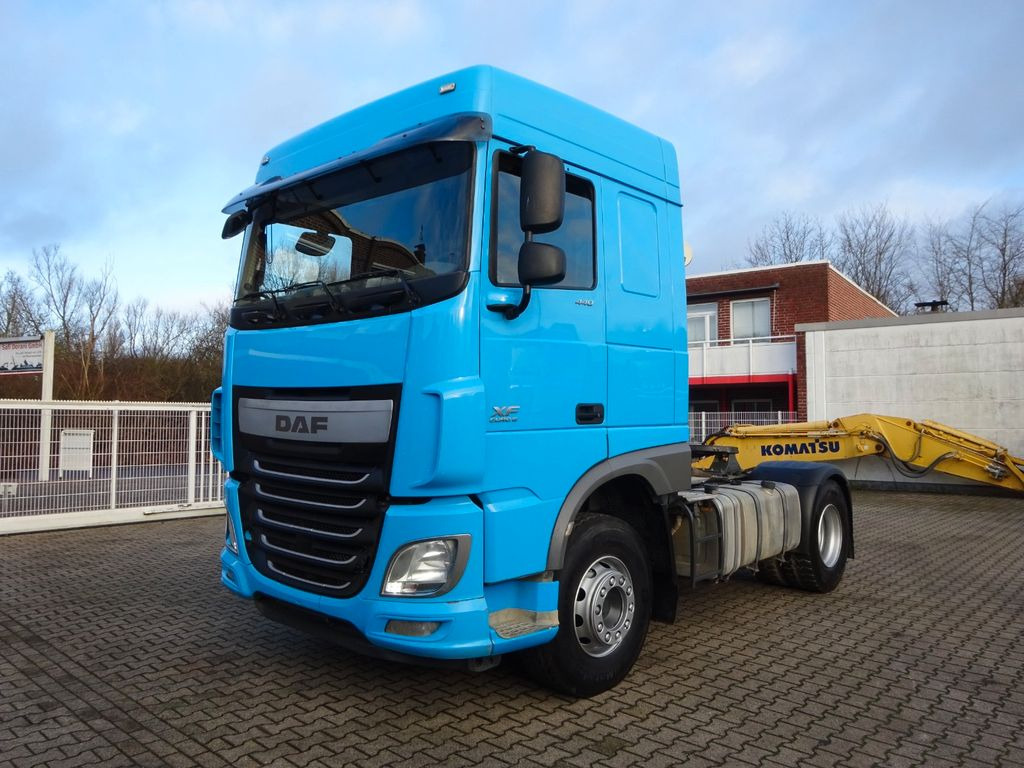 DAF XF 440 + Hydrl. Pumpe 4x2 DAF XF 440 + Kipphydraulik - Tractor unit: picture 2 DAF XF 440 + Hydrl. Pumpe 4x2 DAF XF 440 + Kipphydraulik - Tractor unit: picture 2