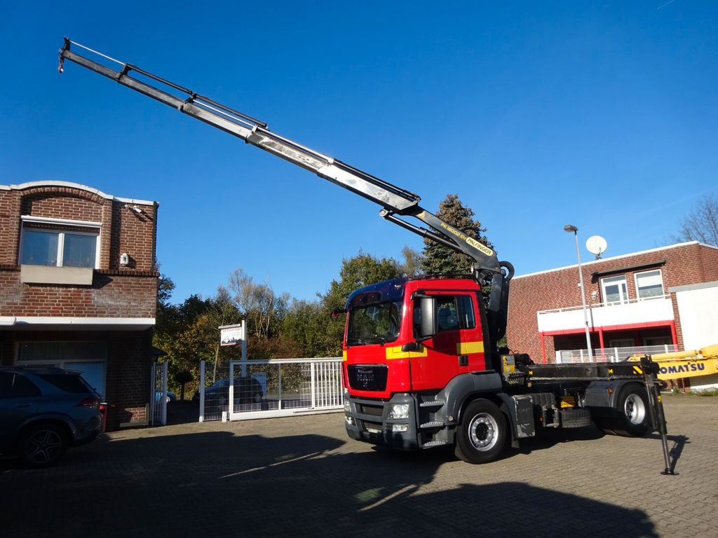 MAN 18.400 TGA SZM + PK 18002 Kran 4x2 - Tractor unit: picture 1 MAN 18.400 TGA SZM + PK 18002 Kran 4x2 - Tractor unit: picture 1