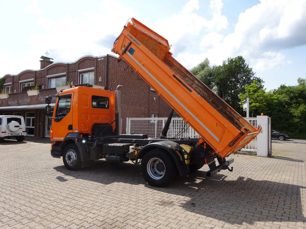 Volvo FL 280 MEILLER 3Skipper 4x2 - Tipper: picture 2 Volvo FL 280 MEILLER 3Skipper 4x2 - Tipper: picture 2