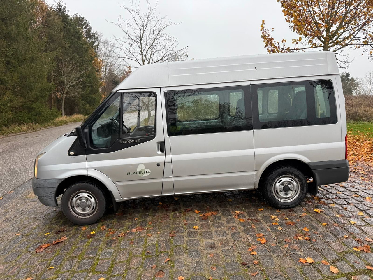 Ford Transit Kombi FT 300 High+Long *Handycap Lift* - Passenger van: picture 4 Ford Transit Kombi FT 300 High+Long *Handycap Lift* - Passenger van: picture 4