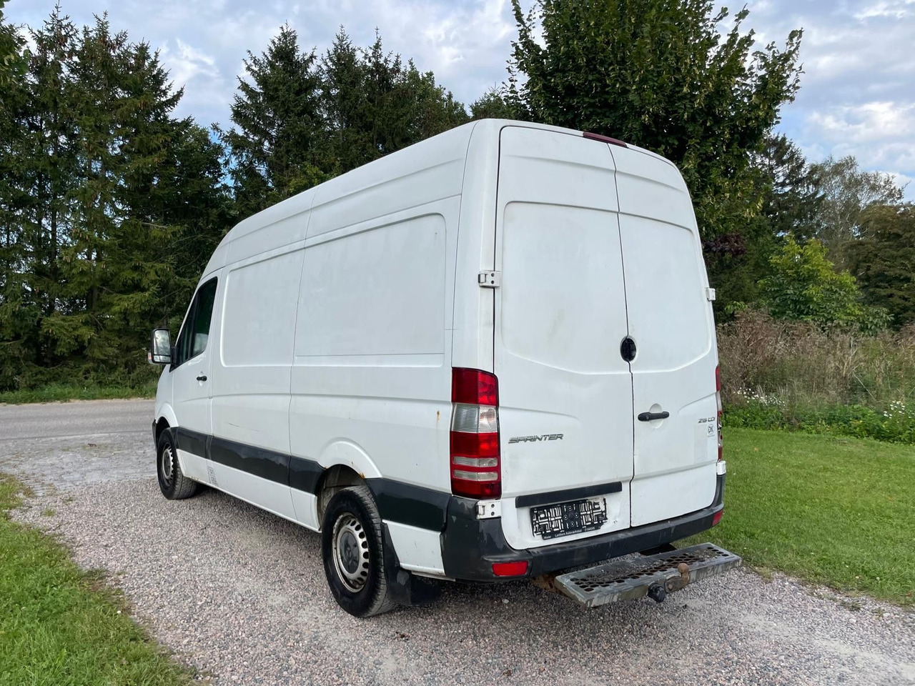 Mercedes-Benz Sprinter II Kasten 216 CDI Lang + Hoch - Small van: picture 4 Mercedes-Benz Sprinter II Kasten 216 CDI Lang + Hoch - Small van: picture 4