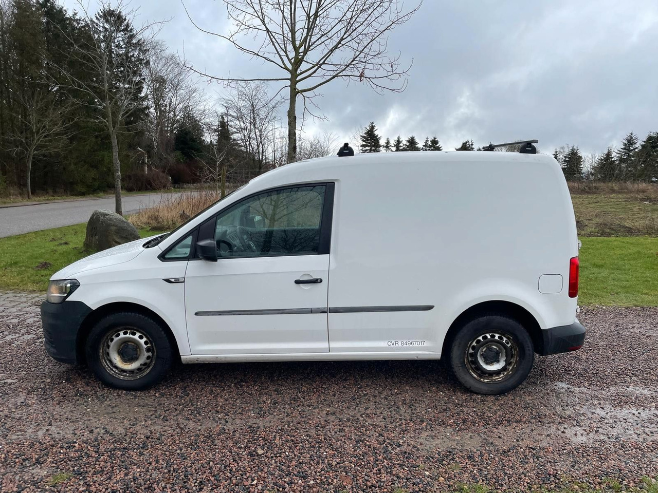 Volkswagen Caddy Kasten BlueMotion Volkswagen Caddy Kasten 2.0 TDI BlueMotion *5900 € netto - Small van: picture 3 Volkswagen Caddy Kasten BlueMotion Volkswagen Caddy Kasten 2.0 TDI BlueMotion *5900 € netto - Small van: picture 3