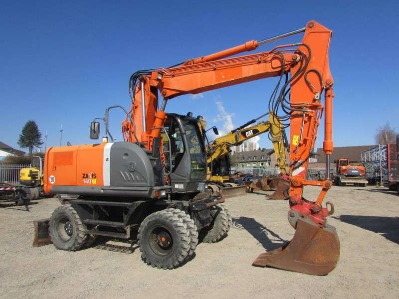 Wheel excavator Hitachi ZX 140 W-3 Mobilbagger 48.000 EUR / Klima: picture 6