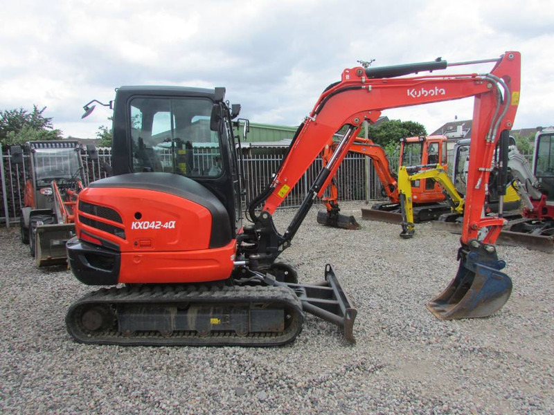 Kubota KX 042-4a HI Minibagger 39.500 EUR - Mini excavator: picture 1 Kubota KX 042-4a HI Minibagger 39.500 EUR - Mini excavator: picture 1